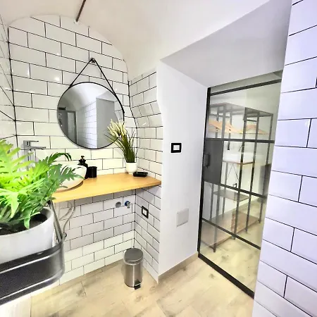 Linea1 Loft Museo * نابولي